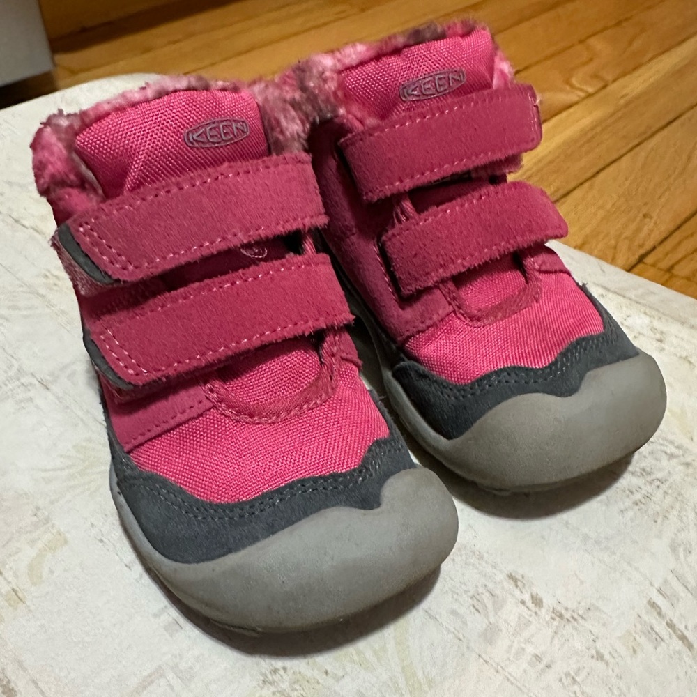 Keen Knotch Chukka boots